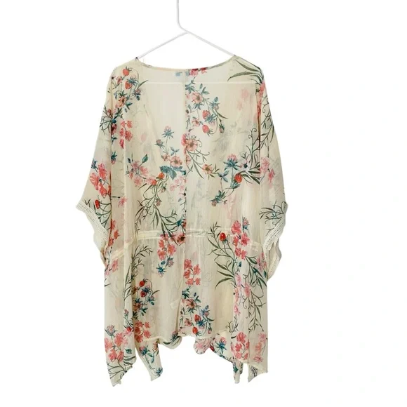 BOUTIQUE PLUS Sheer Floral Kimono Top - Picture 4 of 5